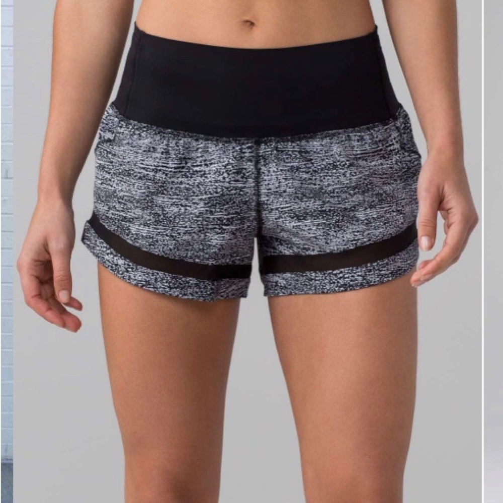 Lululemon Pace Perfect Short (3”) Size 8